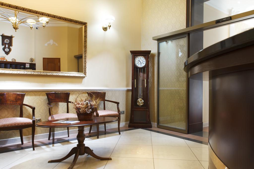 קרלובי וארי Hotel Ostende מראה חיצוני תמונה